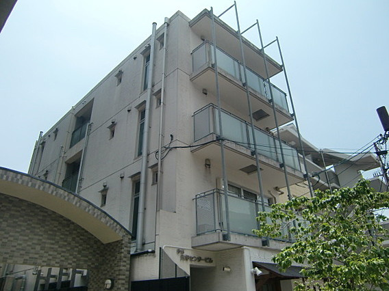 第6六甲センタービルの外観