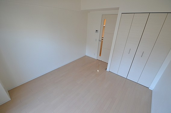 アドバンス神戸グルーブの居間・リビング