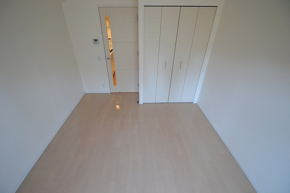 アドバンス神戸グルーブの居間・リビング