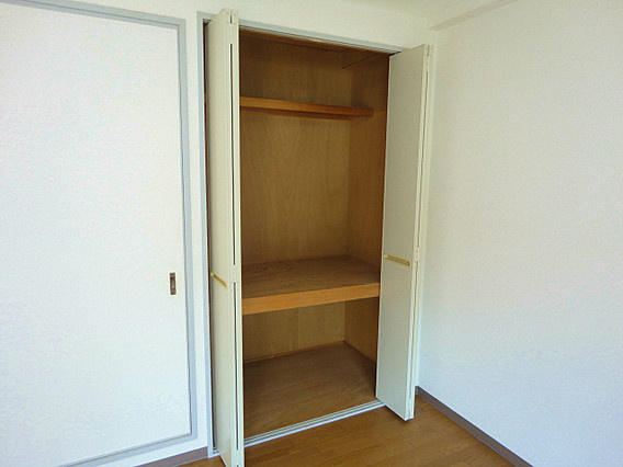 メープルレジデンスの収納