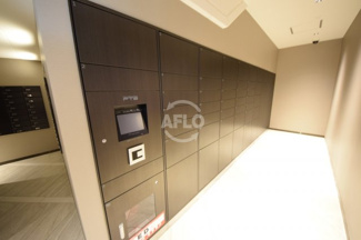 【その他共用部分】 | ローレルタワー御堂筋本町 | ローレルタワー御堂筋本町　宅配ボックス