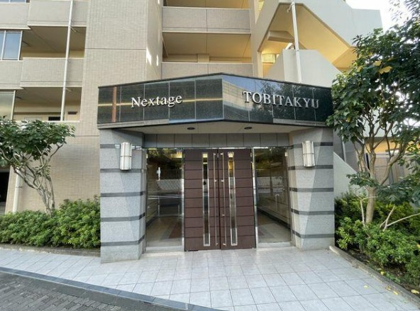 ネクステージ飛田給のロビー