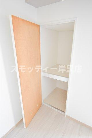コスモレジデンス住之江の収納