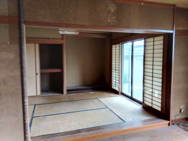 売中古戸建　富士市大淵の和室|来客スペース・子供の遊び場・昼寝スペースなど色々と幅広く使える大活躍の和室です。