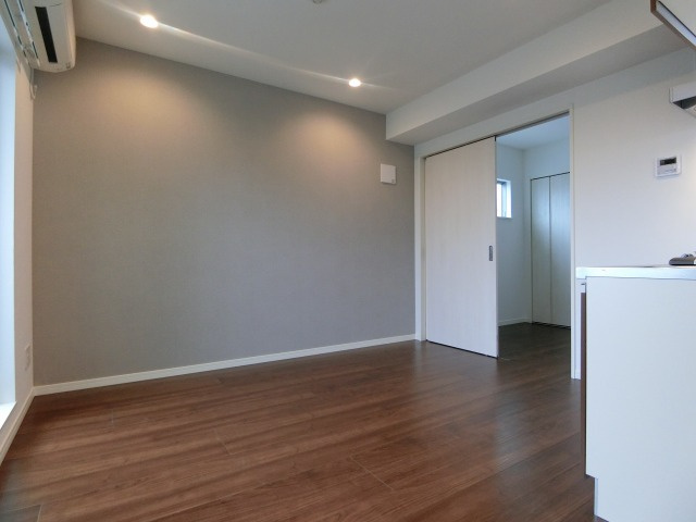 Cherim試験場Iの居間・リビング|ゆったり過ごせる居間です