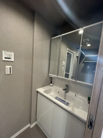 セントラルステージ光明池の独立洗面台