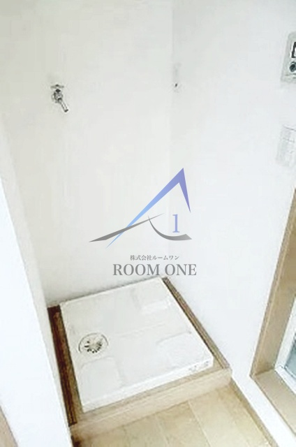 グロリアスコートの設備|洗濯機置き場です。