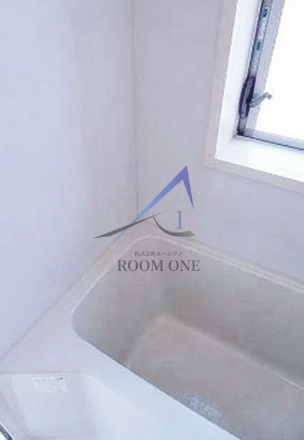 グロリアスコートの浴室|お風呂です。