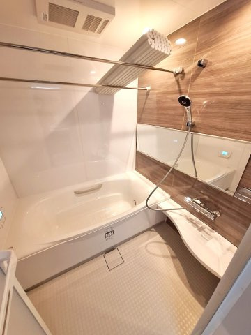 BORIKIこくぶんじ戸倉の浴室