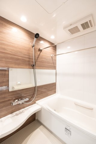 BORIKIこくぶんじ戸倉の浴室