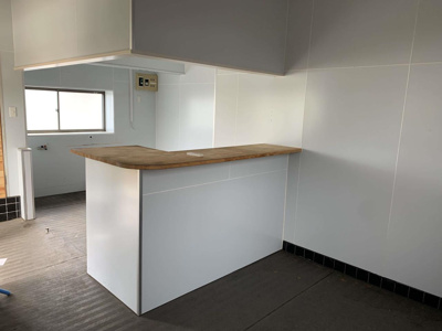 【居間・リビング】 | 石下Ｎテナント | テナント内カウンターは撤去予定。