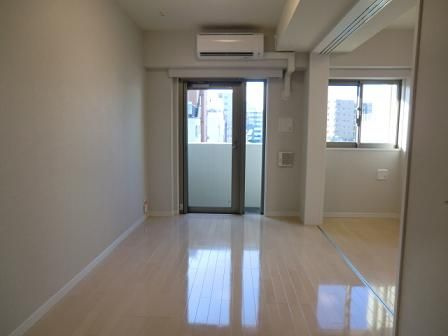 日神デュオステージ浅草Ⅱの居間・リビング