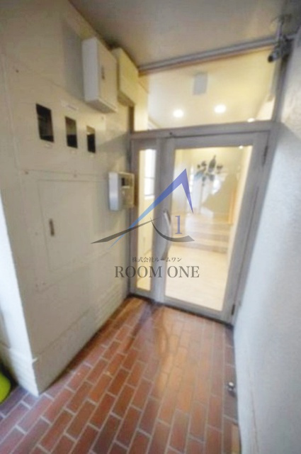 第三戸谷ビルのエントランス|エントランスです。