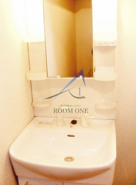 第三戸谷ビルの洗面所|洗面台です。