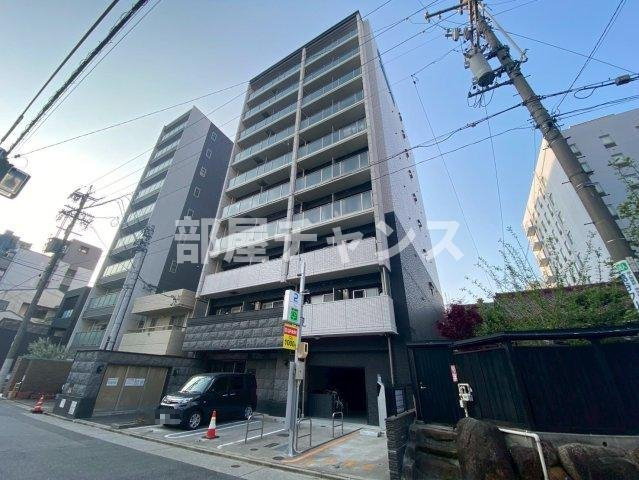 プレサンス栄ブリオの外観