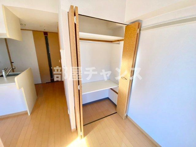 プレサンス鶴舞駅前ブリリアントの収納