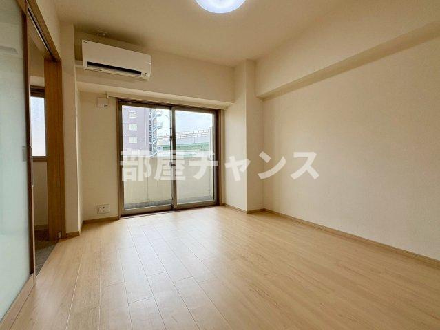 フロンティアタワー名駅南の居間・リビング