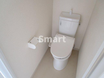 【トイレ】 | リアン・コウ