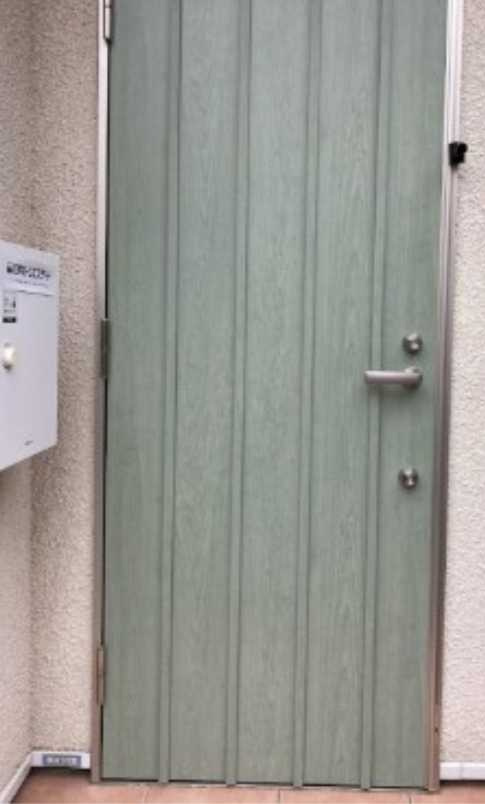 アドウビ学芸大学　三井ホーム施工　角部屋　陽当たり良好の玄関