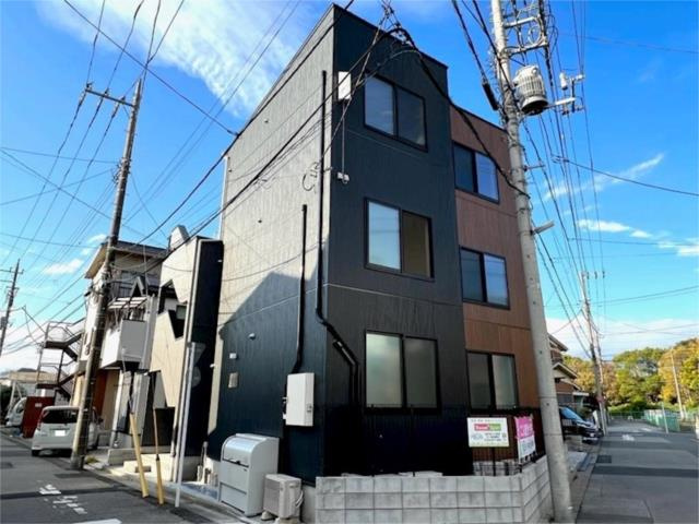 足立区皿沼3丁目のアパートの画像