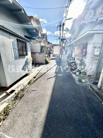 瓢箪山町一戸建の周辺