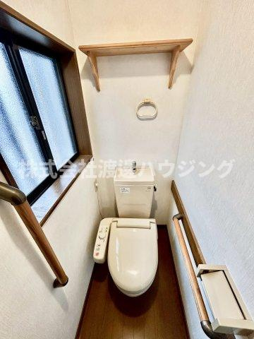 瓢箪山町一戸建のトイレ