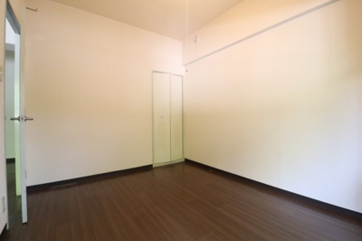 【内装】 | レシェンテ耳原