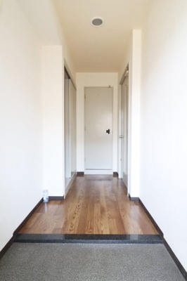 【玄関】 | レシェンテ耳原