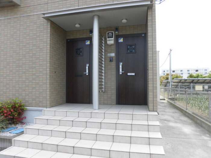サンライズ御井Ⅱのエントランス|清潔なエントランス♪