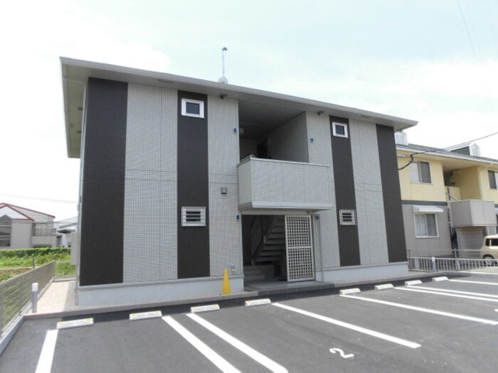 プロシア　A棟の外観|お洒落な外観です★