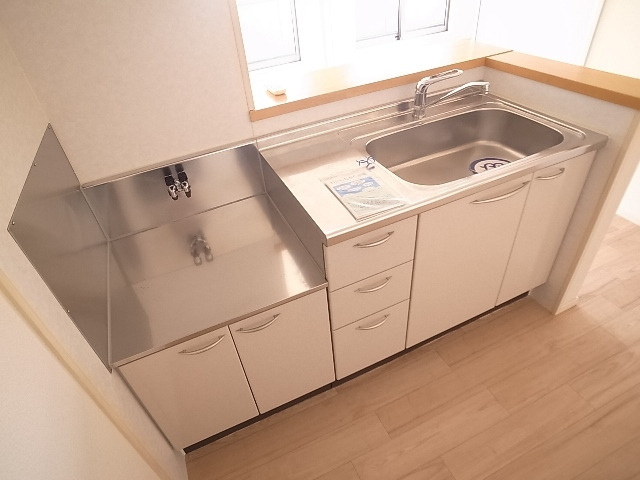 へーベルメゾン茶山のキッチン