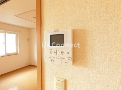 【セキュリティ】 | カレント | 突然の来客もＴＶモニターホンでしっかり確認。