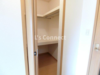 【設備】 | カレント | ＬＤＫにはウォークインクローゼット付き。