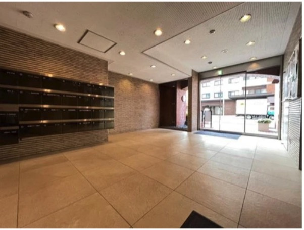 【エントランス】 | ★仲介手数料無料★南青山セピアコート（SOHO利用可能・ヴィンテージレジデンス）