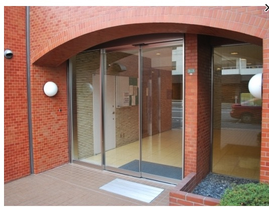 【エントランス】 | ★仲介手数料無料★南青山セピアコート（SOHO利用可能・ヴィンテージレジデンス）