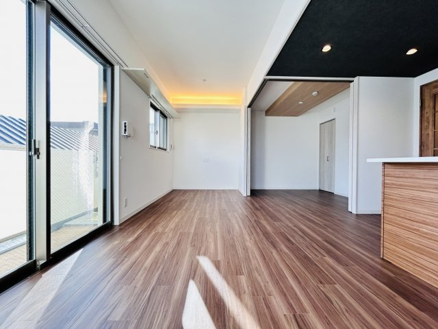 【居間・リビング】ミカエレーノクラクエン