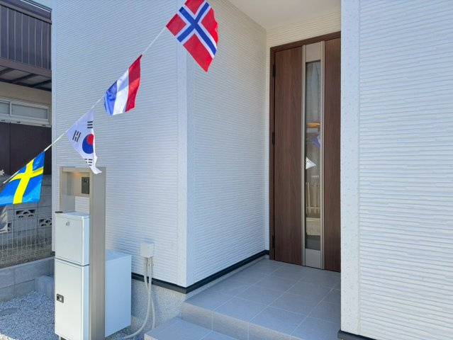 川口市安行慈林　第１期　新築一戸建て　１号棟の玄関|シンプルで使いやすい玄関です