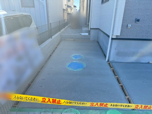 川口市安行領家　新築一戸建て　1号棟の駐車場|駐車場に車を止められます