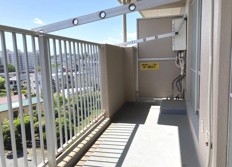 戸塚ハイライズＢ棟のバルコニー