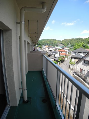 川平ファミリーコーポA棟のバルコニー