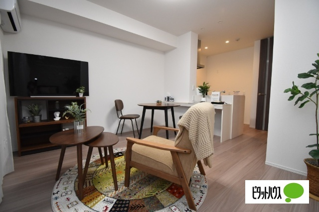 D-ROOM紅雲町Cの内装|居室・リビング