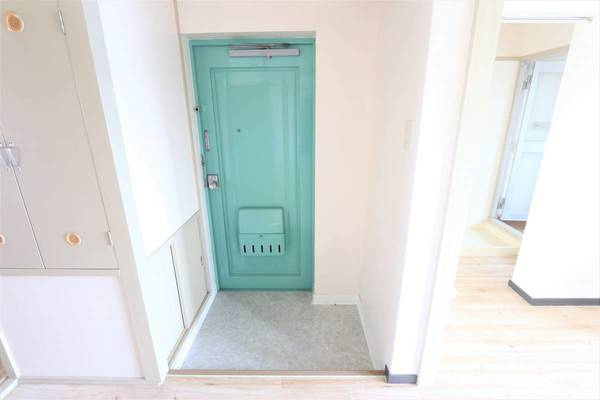 【玄関】 | ビレッジハウス荒木1号棟 | ビレッジハウスの同一物件・同一タイプの間取りの写真です