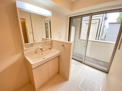 【洗面所】 | オータムスイート | 洗面