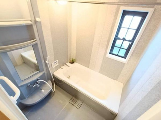 【浴室】