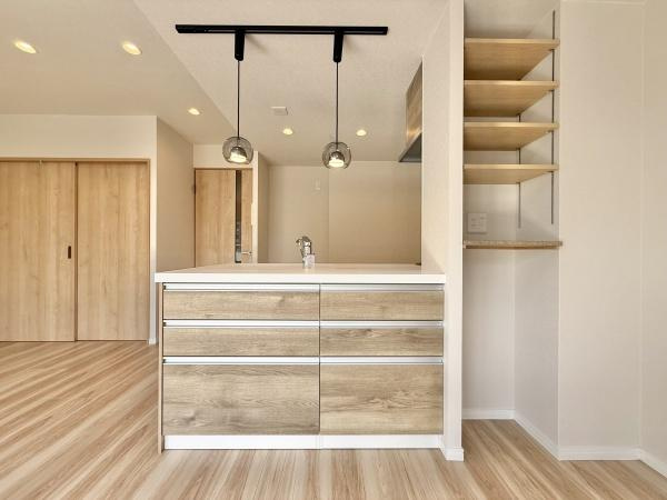 【その他】 | ヴィルメゾン上野芝 | JR阪和線が徒歩圏内！通勤・通学も視野に入れると各方面アクセスがいい住居は日々の生活を助けてくれますね。
