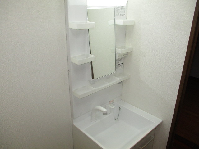 ル・ソレイユ結崎の洗面所