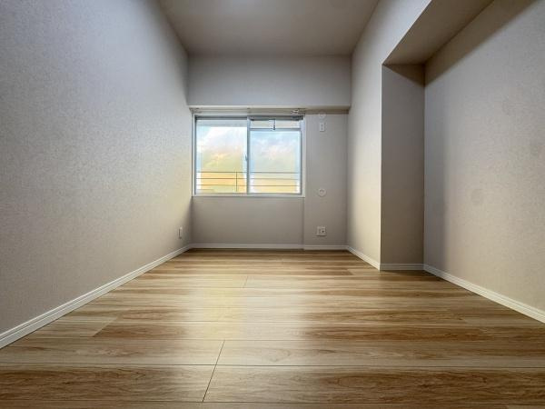 【洋室】 | アバンドーネ西神春日台3号棟