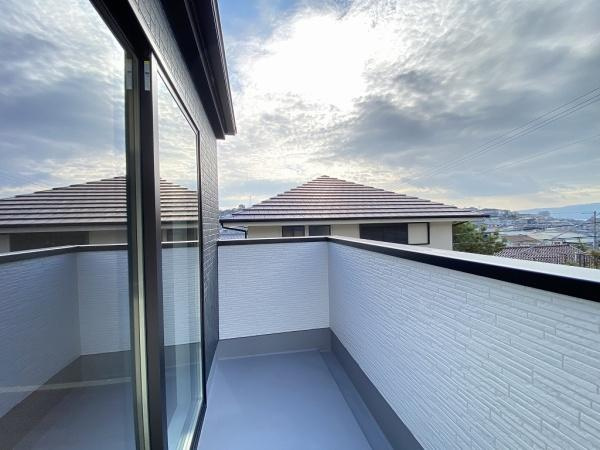 【バルコニー】 | 明石市朝霧山手町　1号棟　新築戸建
