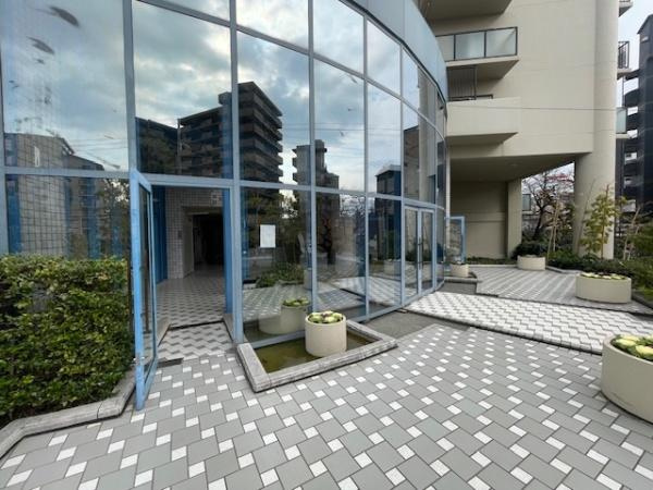 【エントランス】 | コスモシティ森林公園弐番館