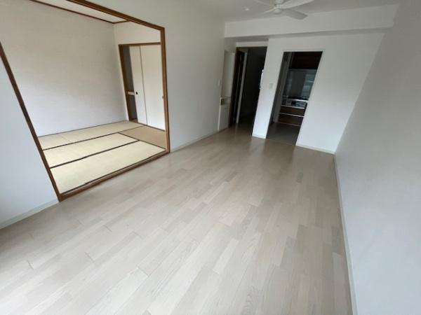 【居間・リビング】 | コスモシティ森林公園弐番館